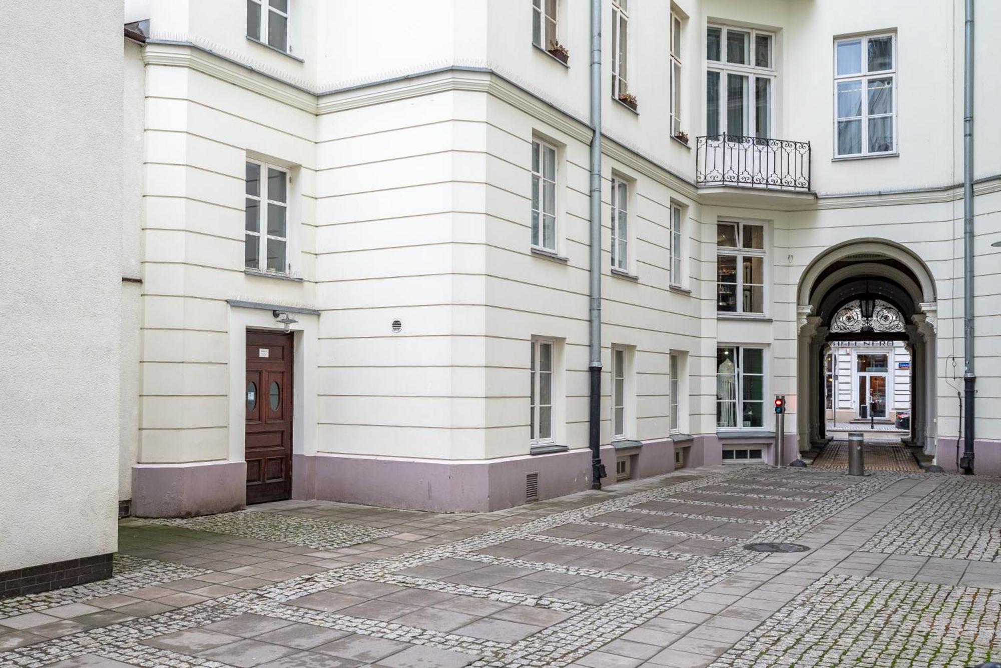 Szpitalna Centre * Warschau
